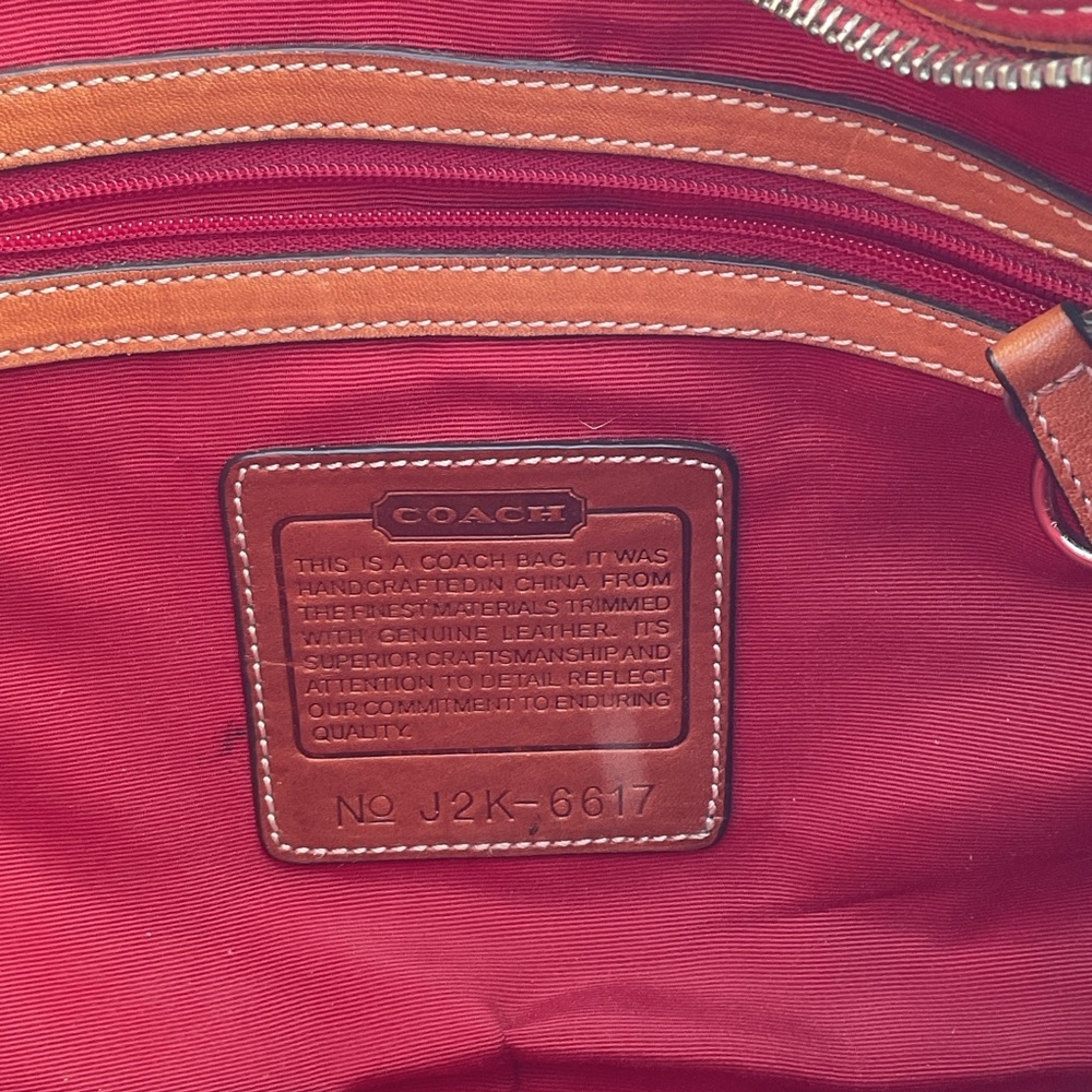 COACH Vintage 6617 Ergo Hobo – Y2K Red Signature – EUC! ✨ - Picture 11 of 12